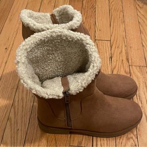 Old Navy New Faux-Fur Boots